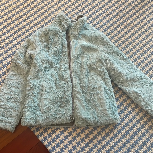 Girls North Face Medium 10-12 Reversible Mossbud Jacket. Excellent condition. - Picture 2 of 4